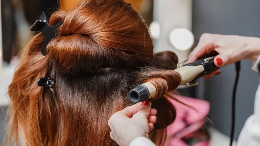 Descubra o melhor babyliss para cachos perfeitos e duradouros com modelos que oferecem tecnologia avançada e praticidade.